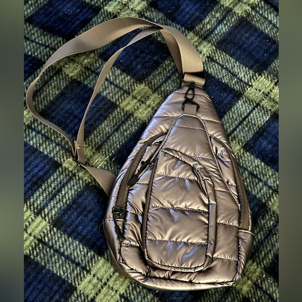 Metallic Quilted Sling Bag